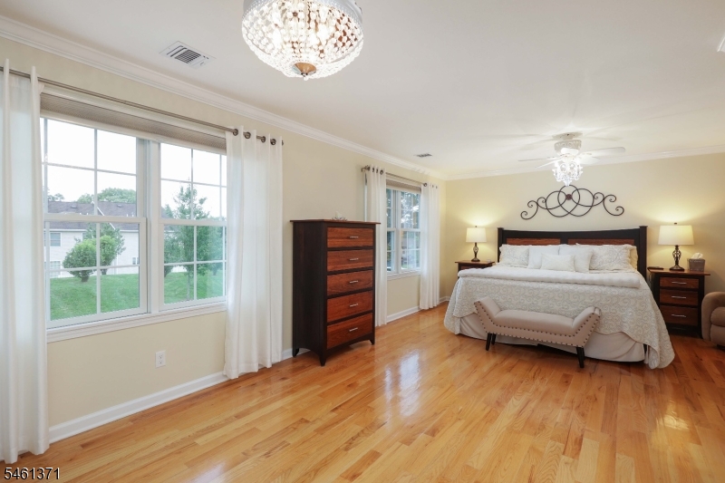 6 Harvey Ct Property Photo 21