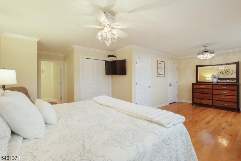 6 Harvey Ct Property Photo 23