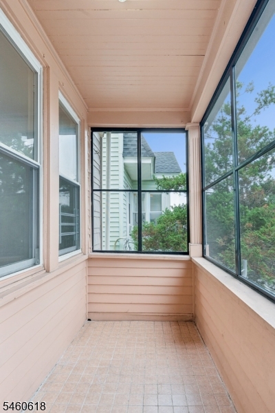 362 Myrtle Ave Property Photo 11