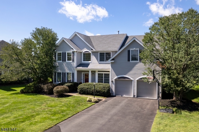 11 Tanglewood Ct Property Photo 2