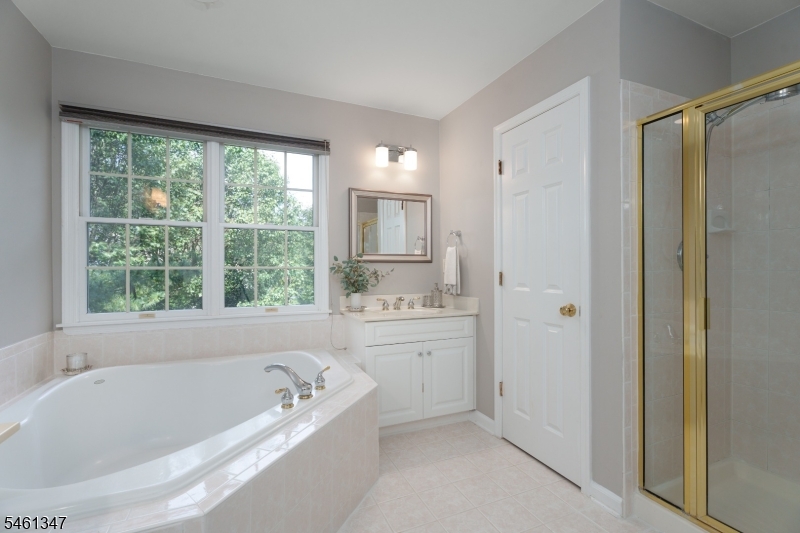 11 Tanglewood Ct Property Photo 24