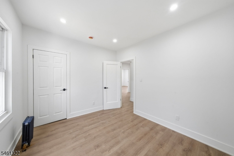 66 Girard Pl Property Photo 15