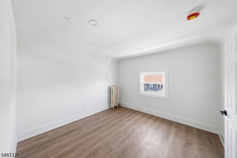 66 Girard Pl Property Photo 24