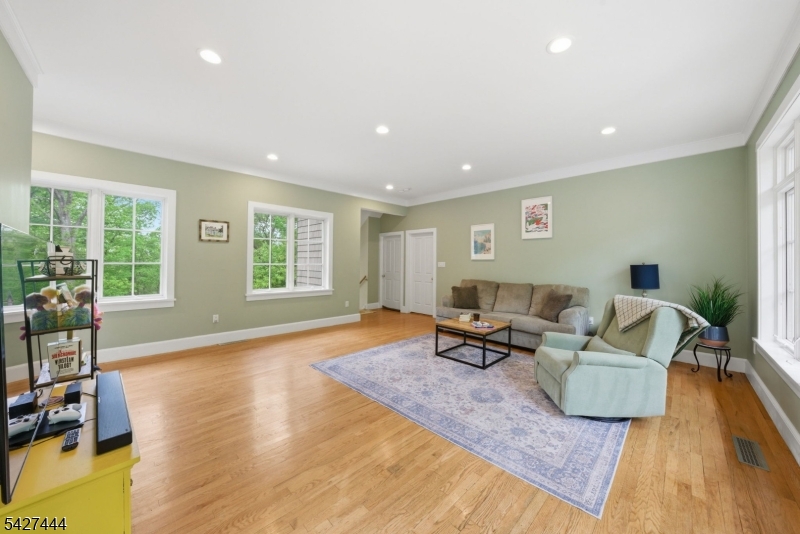 156 Kingsland Rd Property Photo 16