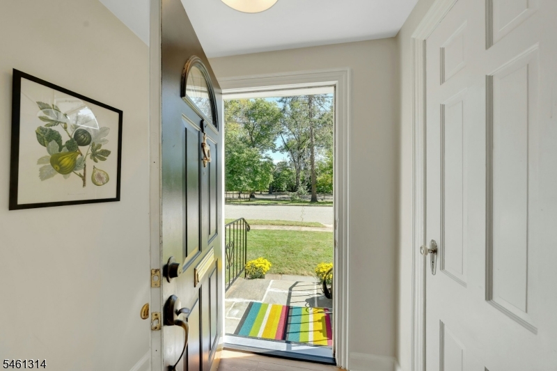 26 Whittier Ter Property Photo 4