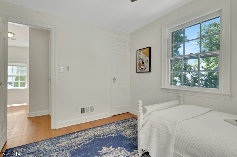 26 Whittier Ter Property Photo 32