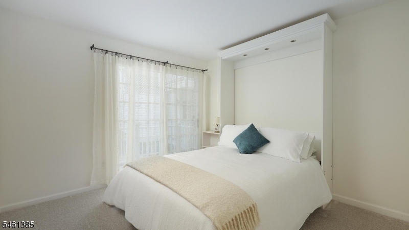 109 Alexandria Way Property Photo 9