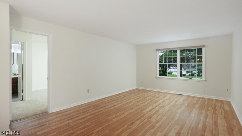109 Alexandria Way Property Photo 16