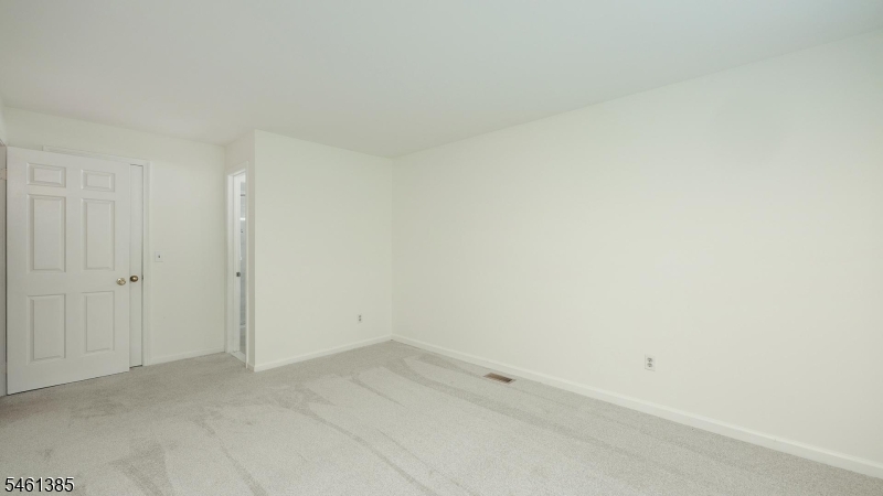 109 Alexandria Way Property Photo 22