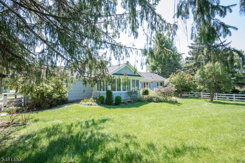 4 Brook Hollow Rd Property Photo 26