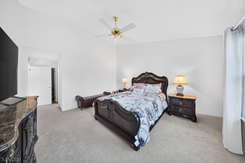 702 Porter Way West Property Photo 23