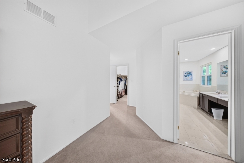 702 Porter Way West Property Photo 26