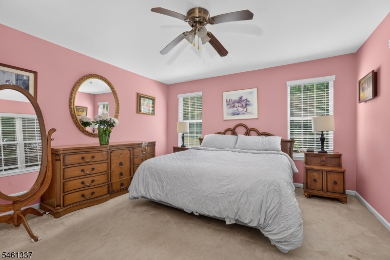 864 Honeybrook Cir Property Photo 12