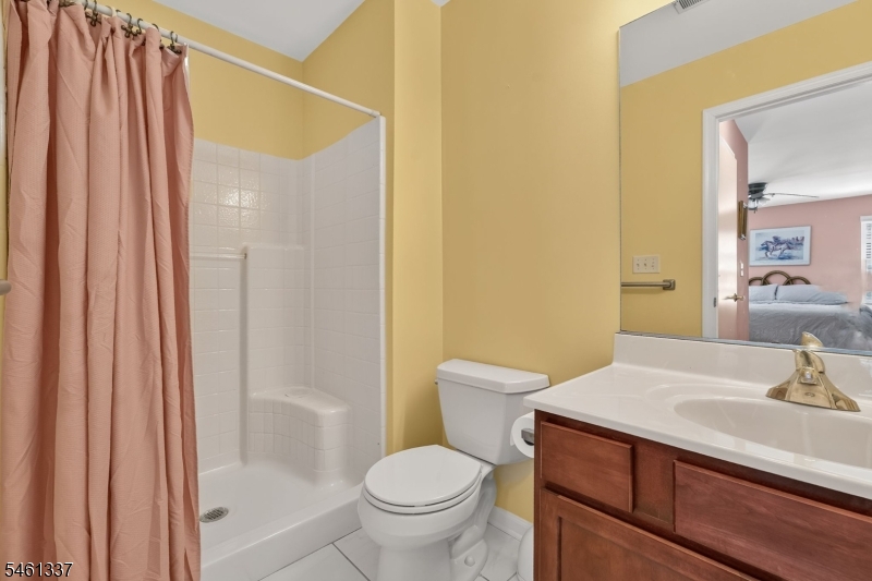 864 Honeybrook Cir Property Photo 13