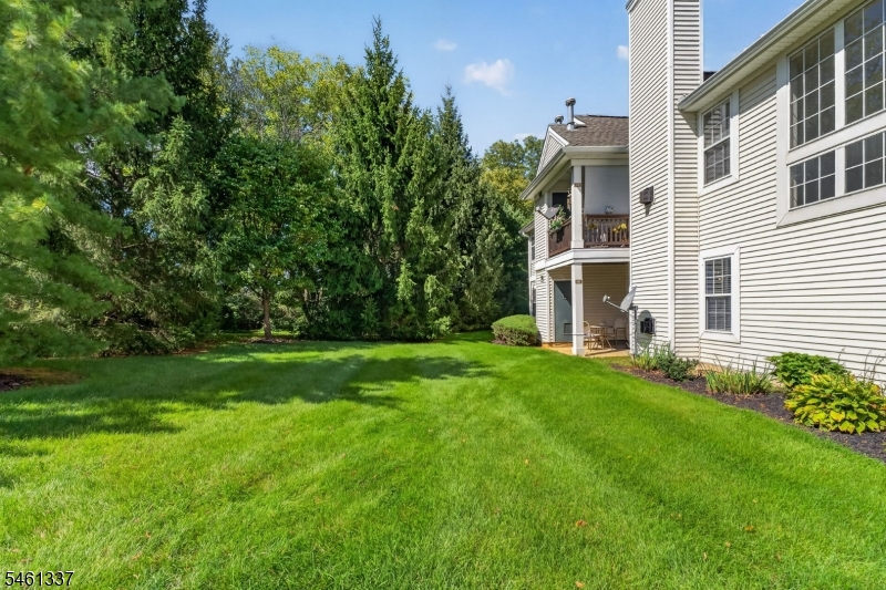 864 Honeybrook Cir Property Photo 19