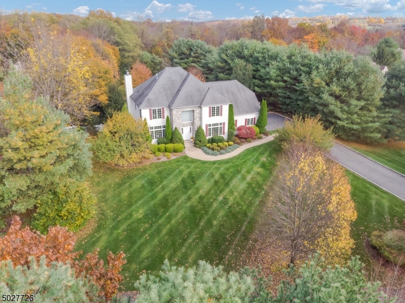 1 Ming Ct Property Photo 4