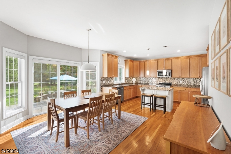 1 Ming Ct Property Photo 15