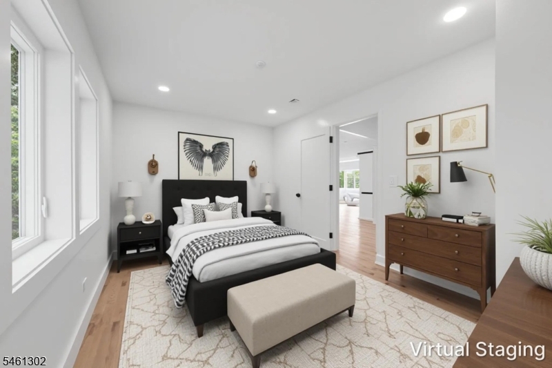 34 Howard St Property Photo 11