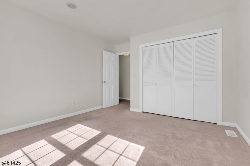 235 Mcauliffe Ct Property Photo 23
