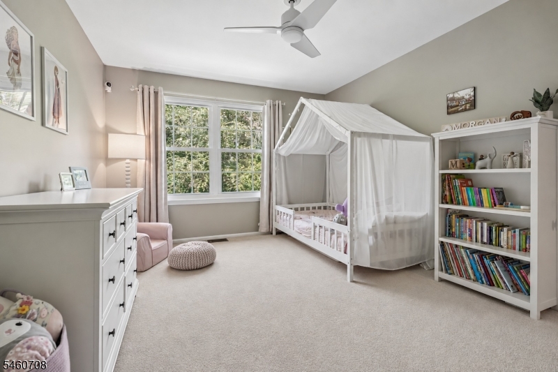 20 Kensington Dr Property Photo 26