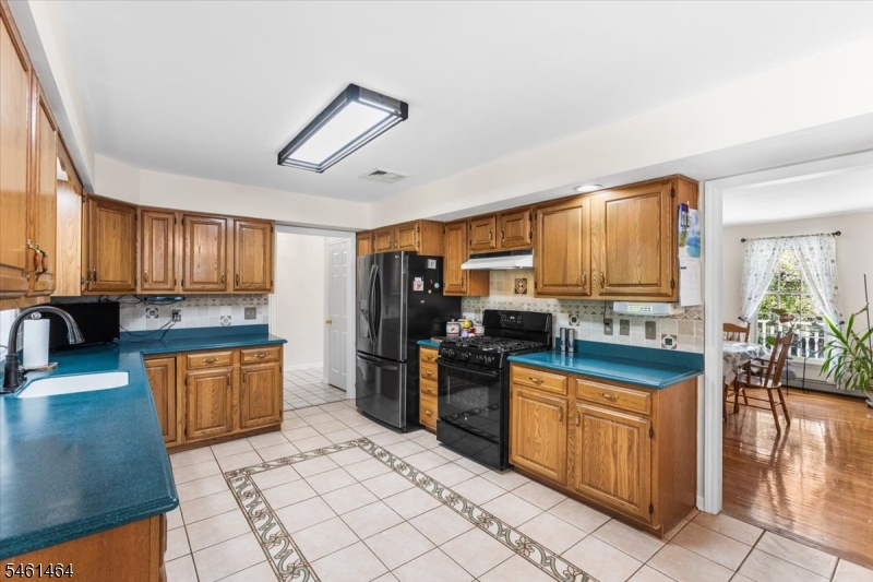 34 Fredon Marksboro Rd Property Photo 13