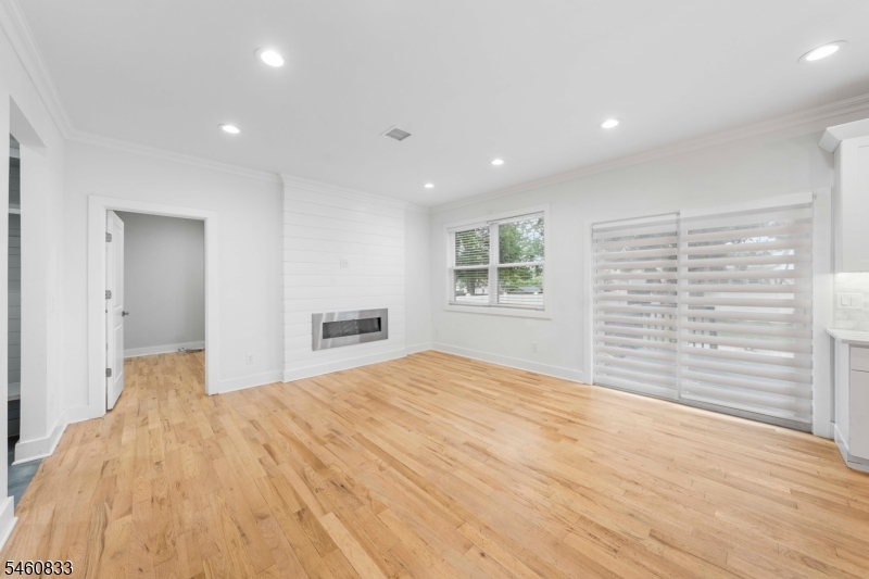 2549 Audrey Ter Property Photo 8