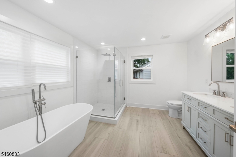 2549 Audrey Ter Property Photo 16