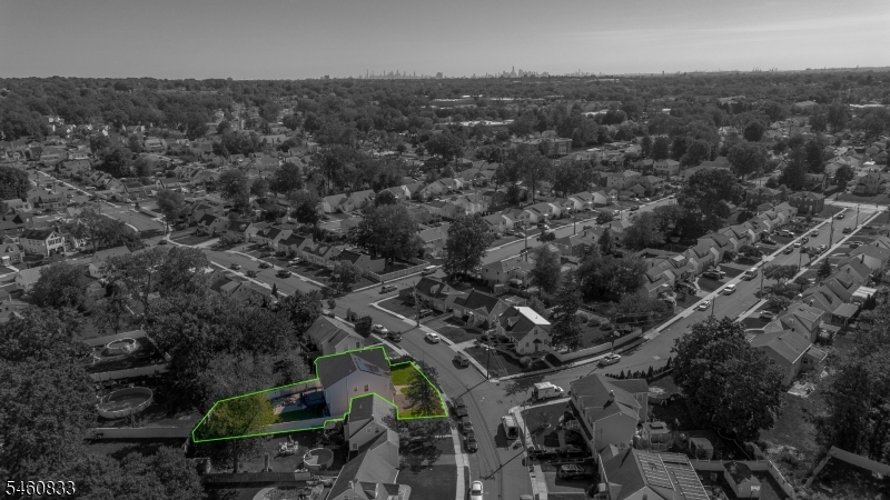2549 Audrey Ter Property Photo 31