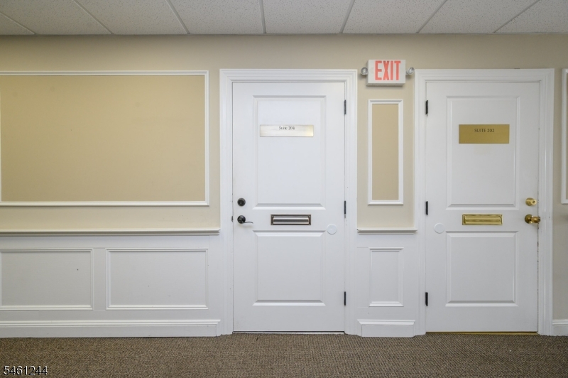 727 Raritan Rd Property Photo 2