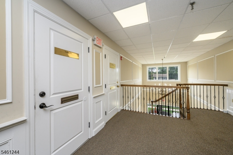 727 Raritan Rd Property Photo 3