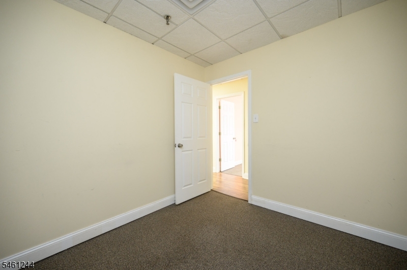 727 Raritan Rd Property Photo 13