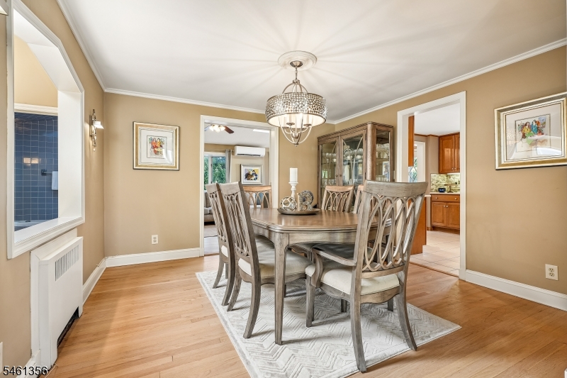 14 Wayland Dr Property Photo 8