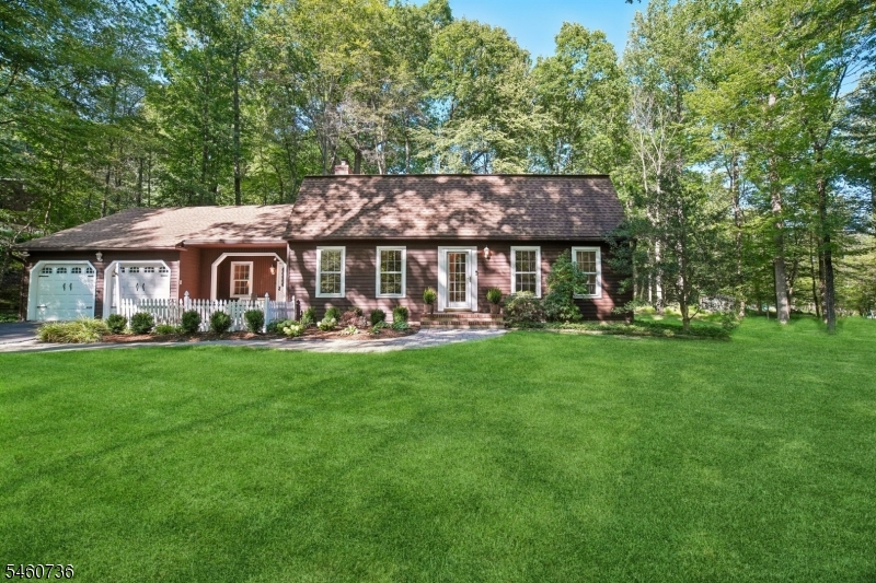 36 Cora Ln Property Photo 1