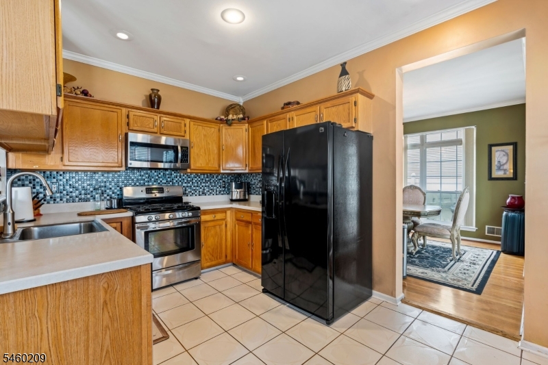 40 Champlain Way Property Photo 15