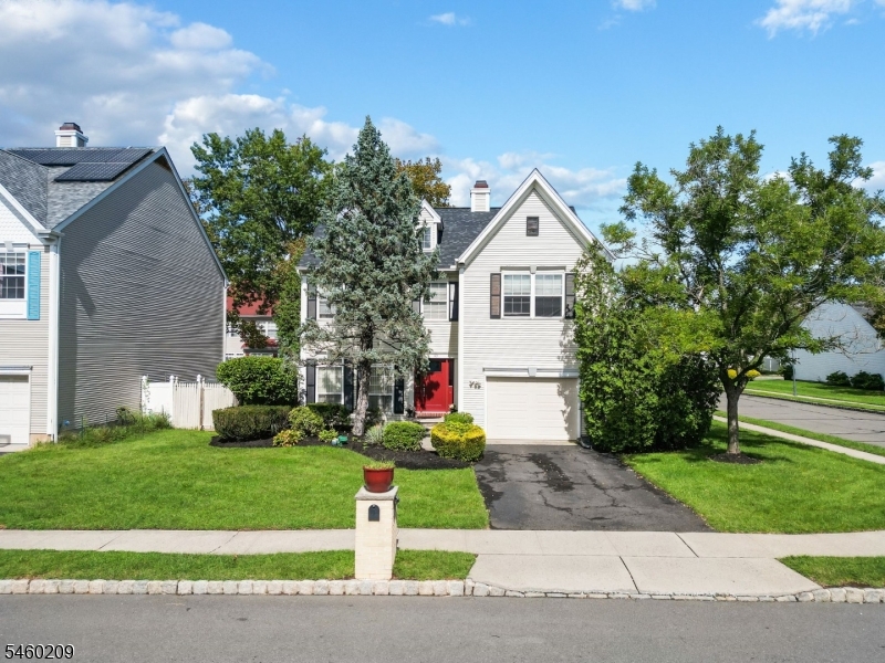 40 Champlain Way Property Photo 37