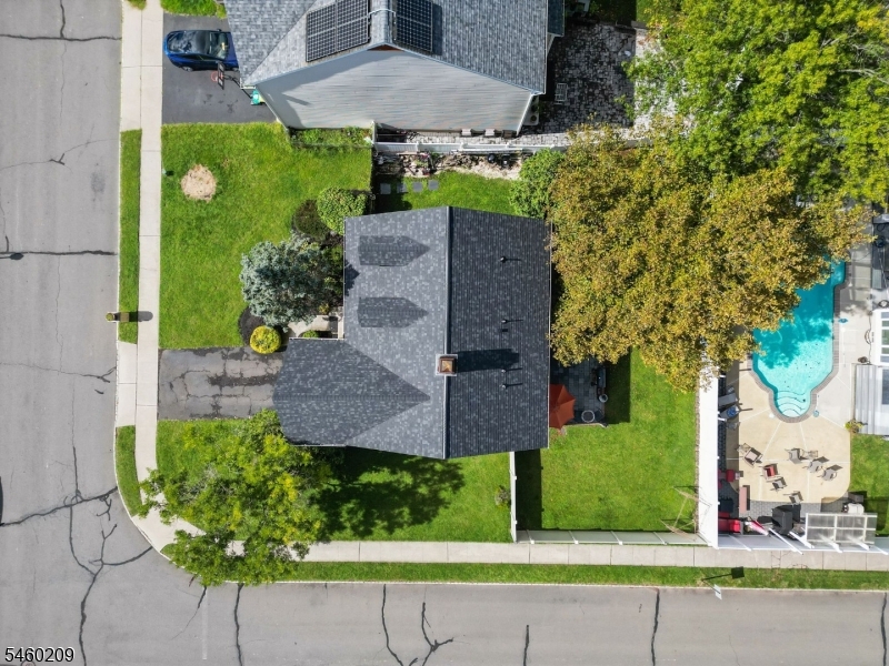 40 Champlain Way Property Photo 38