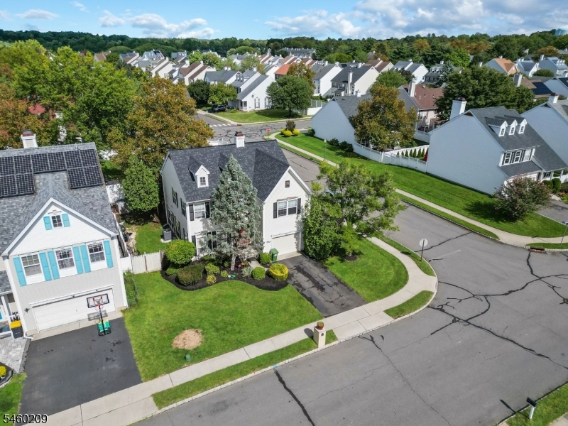 40 Champlain Way Property Photo 39