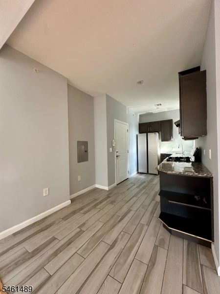 201 Marshall St 6 Property Photo 7
