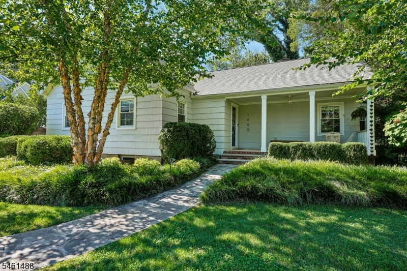 1400 Orchard Rd Property Photo 1