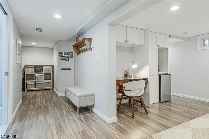 2105 Maple View Ct Property Photo 23