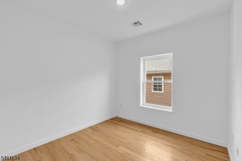 713 South 11th St Property Photo 10