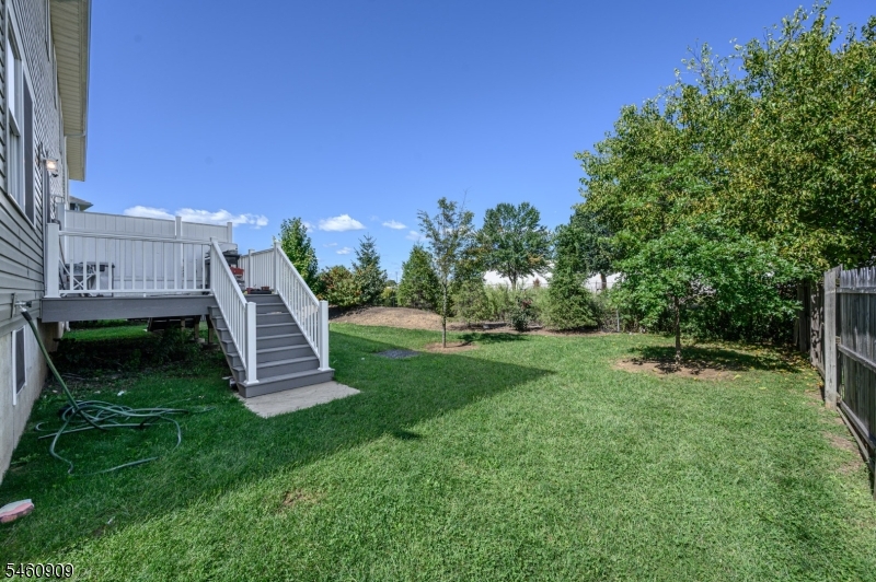 112 Valerie Dr Property Photo 27