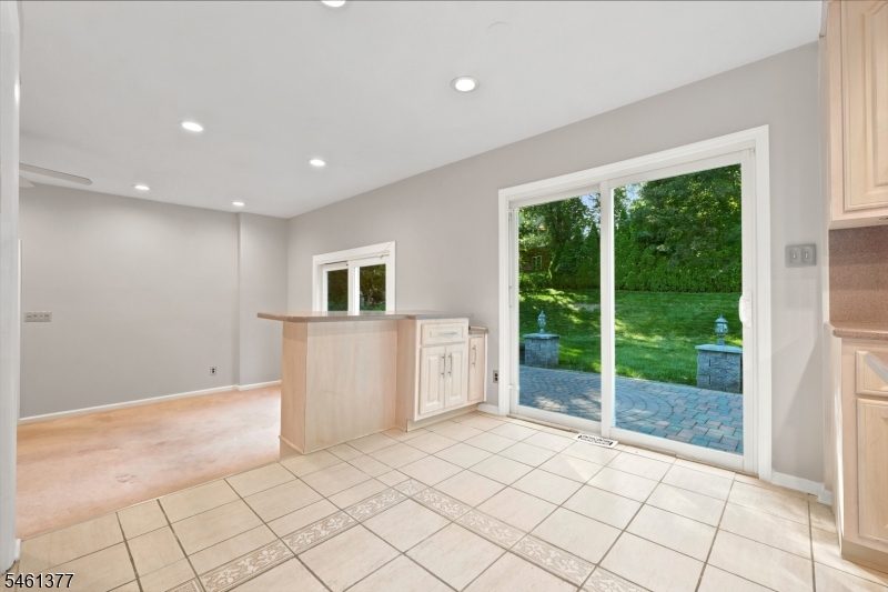 350 Parsippany Blvd Property Photo 13