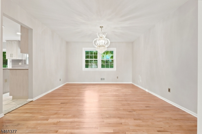 350 Parsippany Blvd Property Photo 19