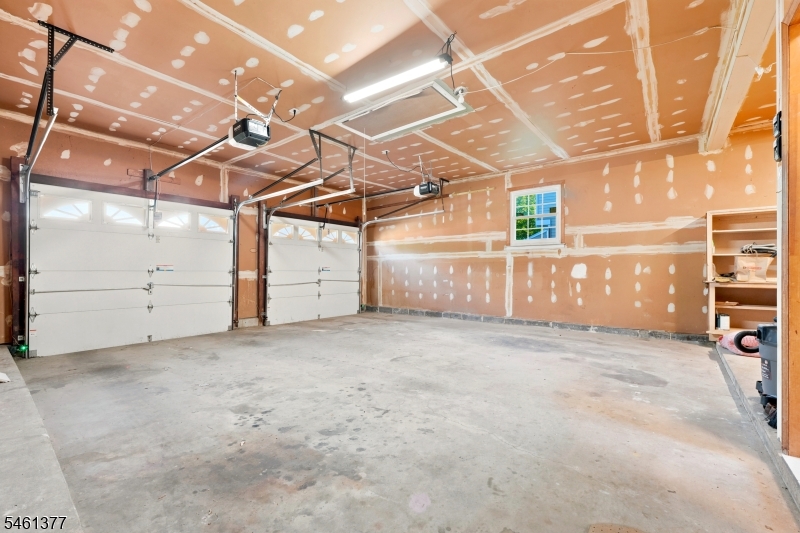 350 Parsippany Blvd Property Photo 43