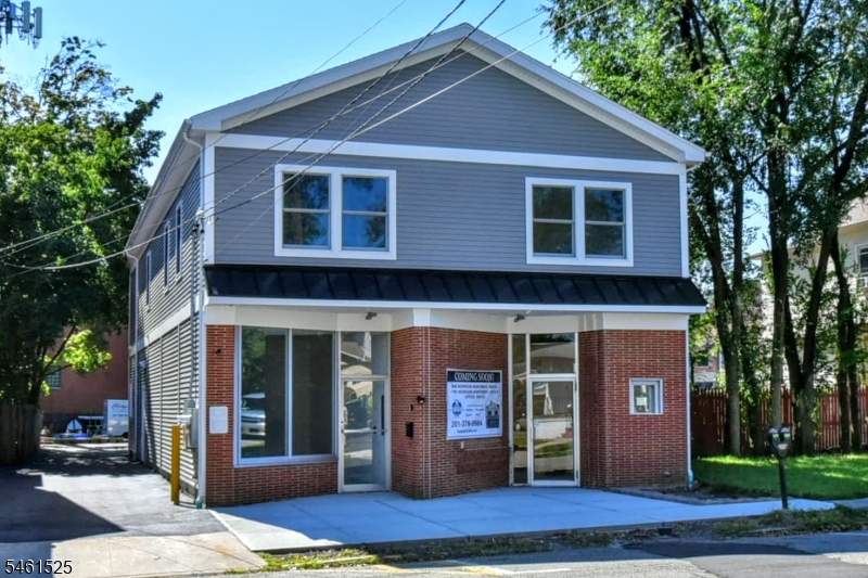 7 Bergen St 203 Property Photo 1