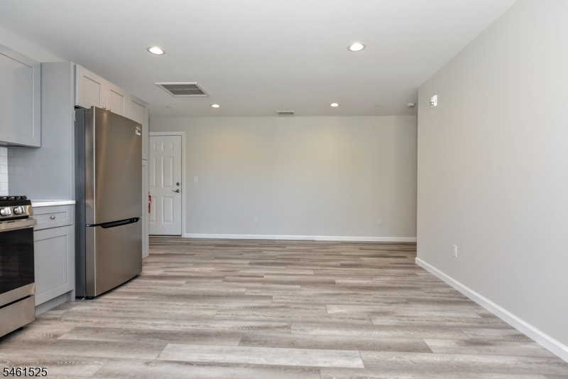7 Bergen St 203 Property Photo 14