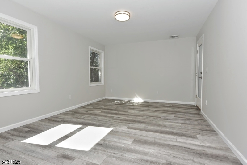 7 Bergen St 203 Property Photo 16