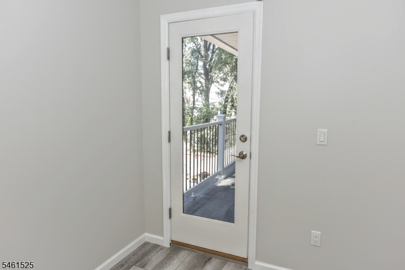 7 Bergen St 203 Property Photo 18