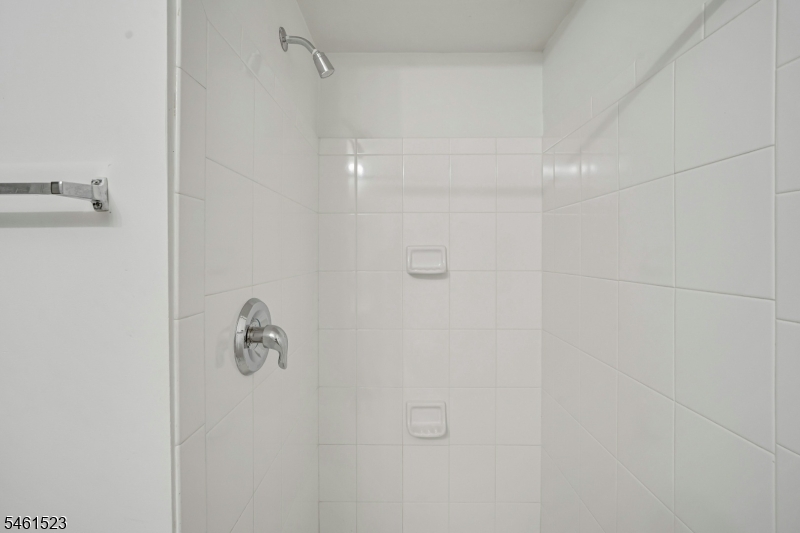 408 Deluca Rd 408 Property Photo 10